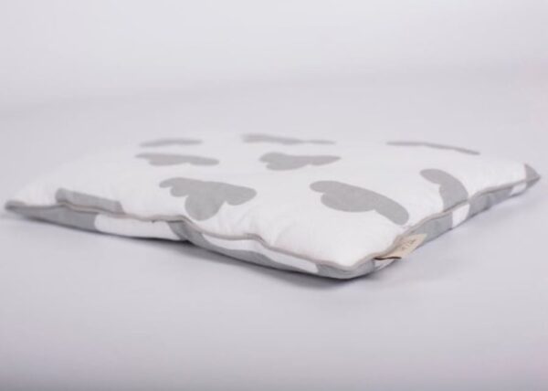 sivi-jastuk-oblaci-1 sivi-jastuk-oblaci-1